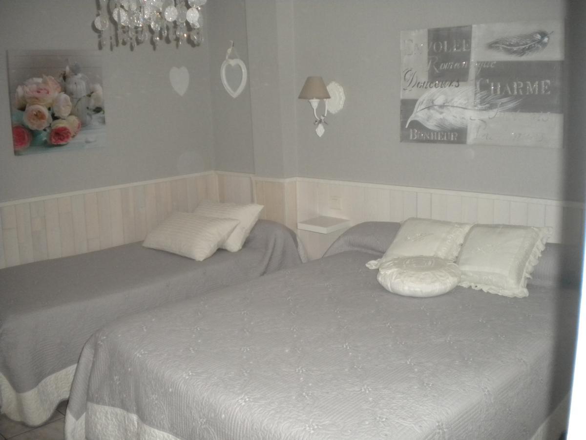 Bed and Breakfast La Touille Cenac-et-Saint-Julien Экстерьер фото